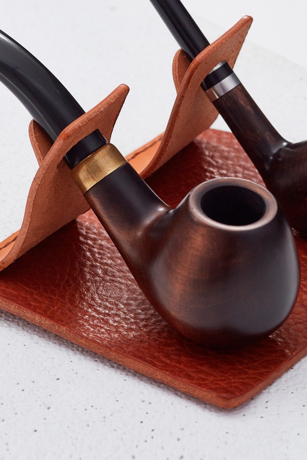 Double Pipe Stand